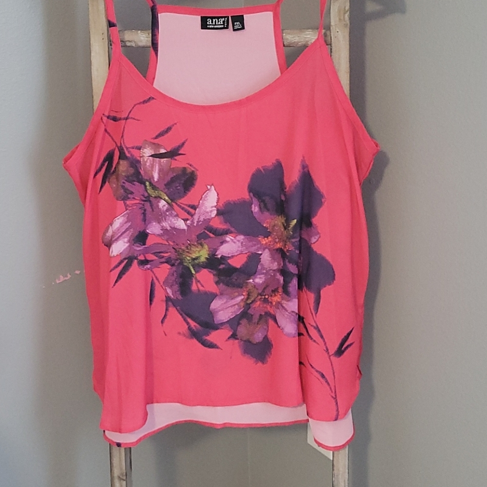 Flowy Tank